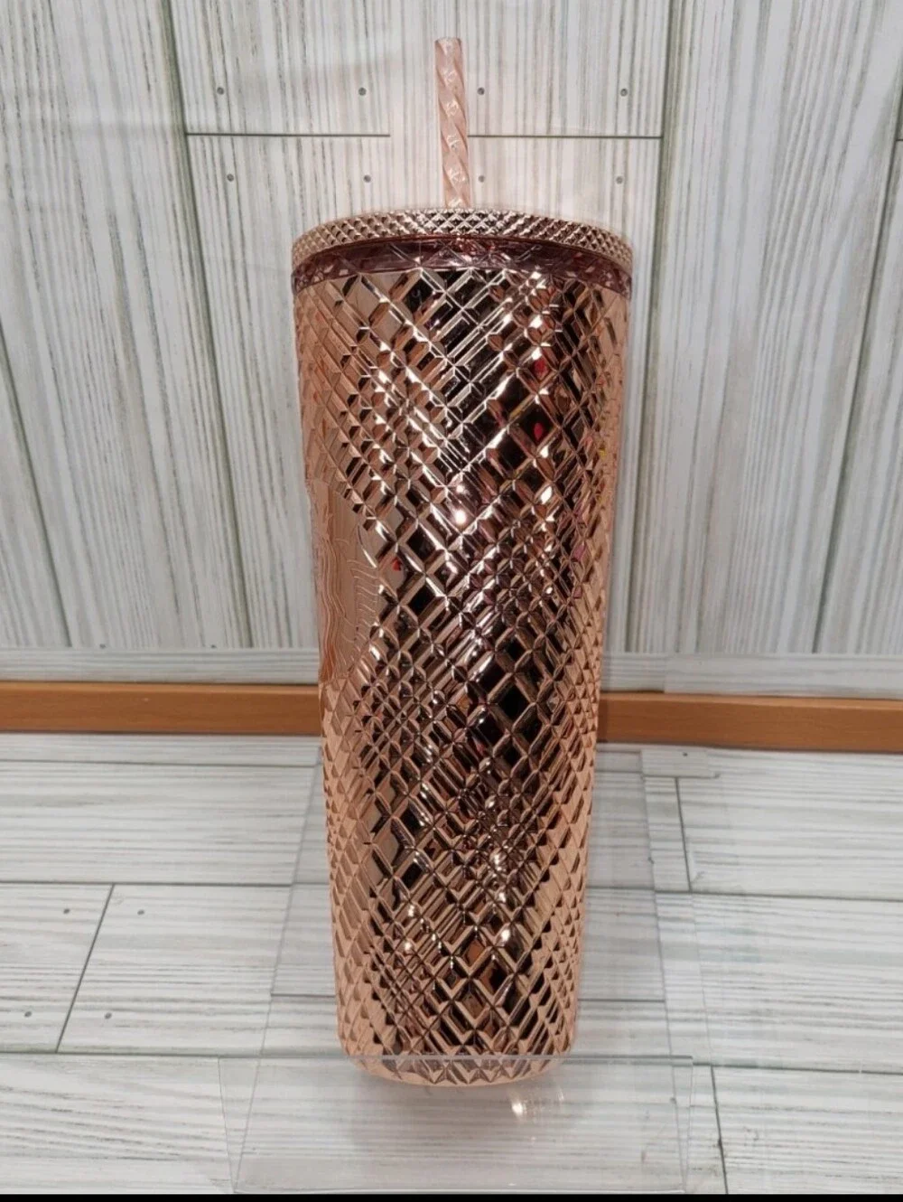 Starbucks 24oz Reflective Acrylic Rose Gold Diamond Textured Lid & Straw Tumbler
